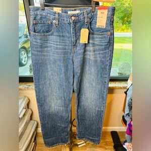 Levis Strauss Low Pro Mid Rise Straight Distressed Jeans Size 31